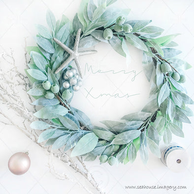 WM Merry Xmas Wreath Greenery Twig Baubles Starfish Ribbon Green Elegant Text 1286 Square Size