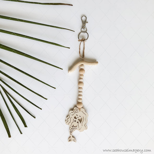Craft Hanging Creations Key Ring 3223 Wooden Mermaid Driftwood Wooden Beads 23cm