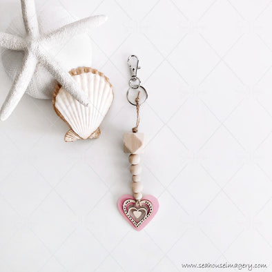 Craft Hanging Creations 4968 Key Ring Pink Heart in Hearts Natural Round & Hexagonal Beads 17cm